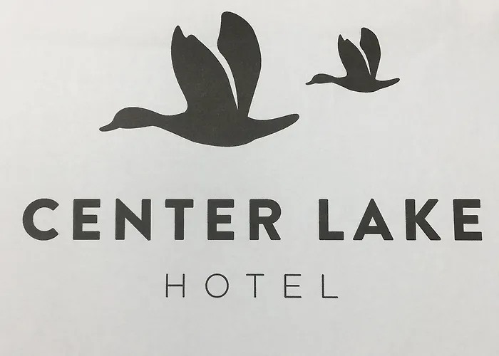 Center Lake Hotel