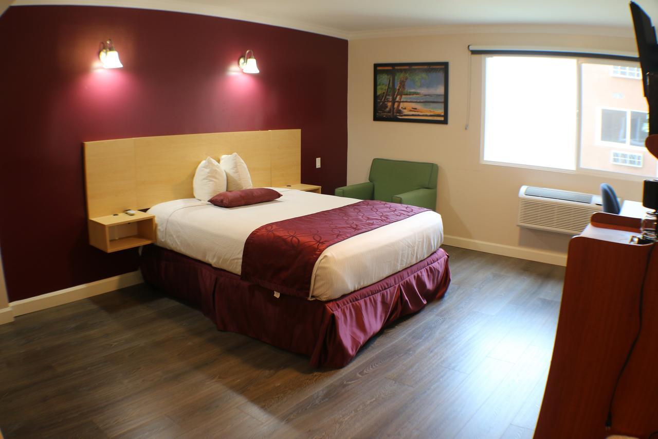 Hotel Center